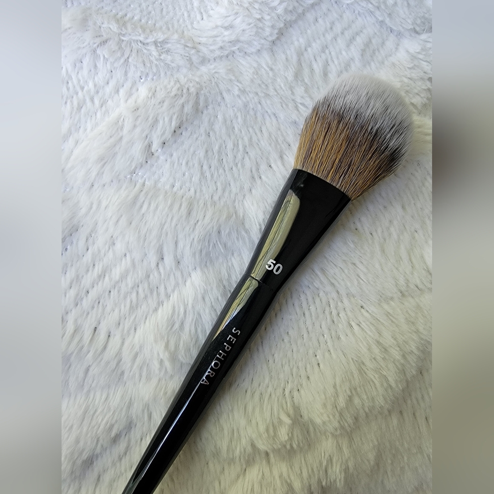 SEPHORA COLLECTION Pro powder Brush # 50